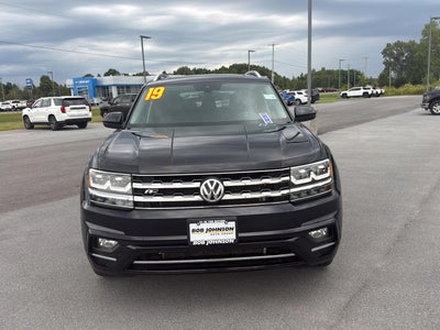 2019 Volkswagen Atlas 3.6L V6 SE w/Technology R-Line
