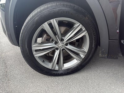 2019 Volkswagen Atlas 3.6L V6 SE w/Technology R-Line