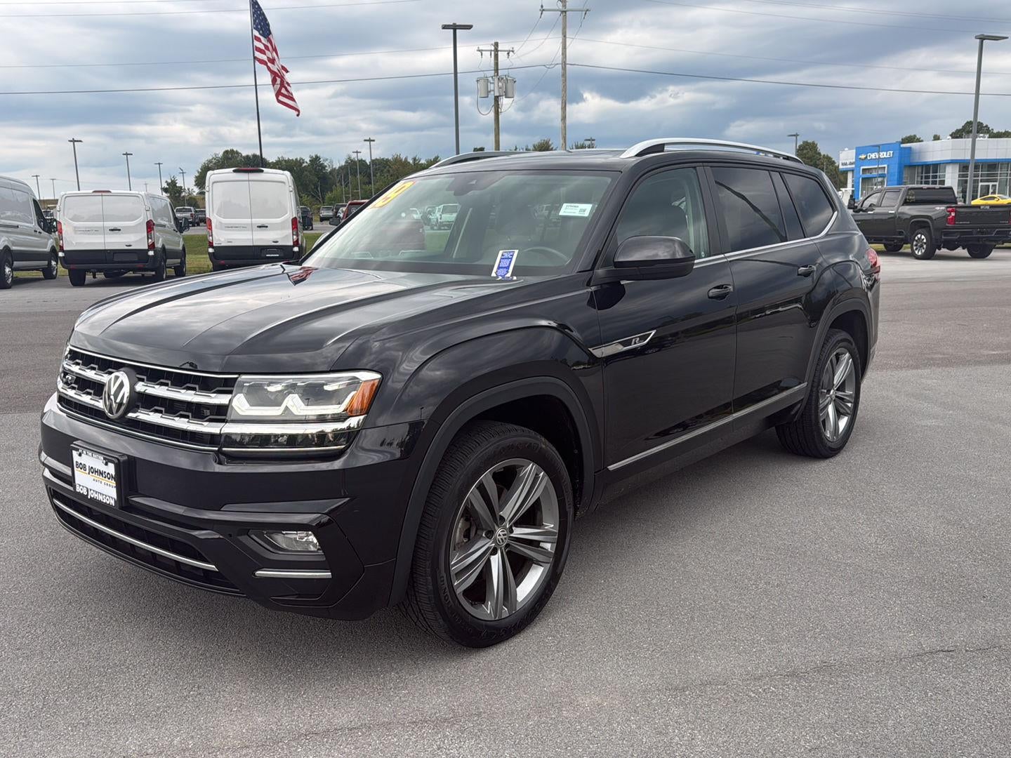 2019 Volkswagen Atlas 3.6L V6 SE w/Technology R-Line