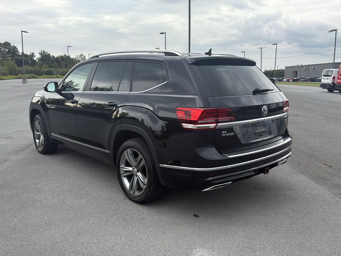 2019 Volkswagen Atlas 3.6L V6 SE w/Technology R-Line