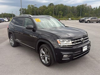 2019 Volkswagen Atlas 3.6L V6 SE w/Technology R-Line