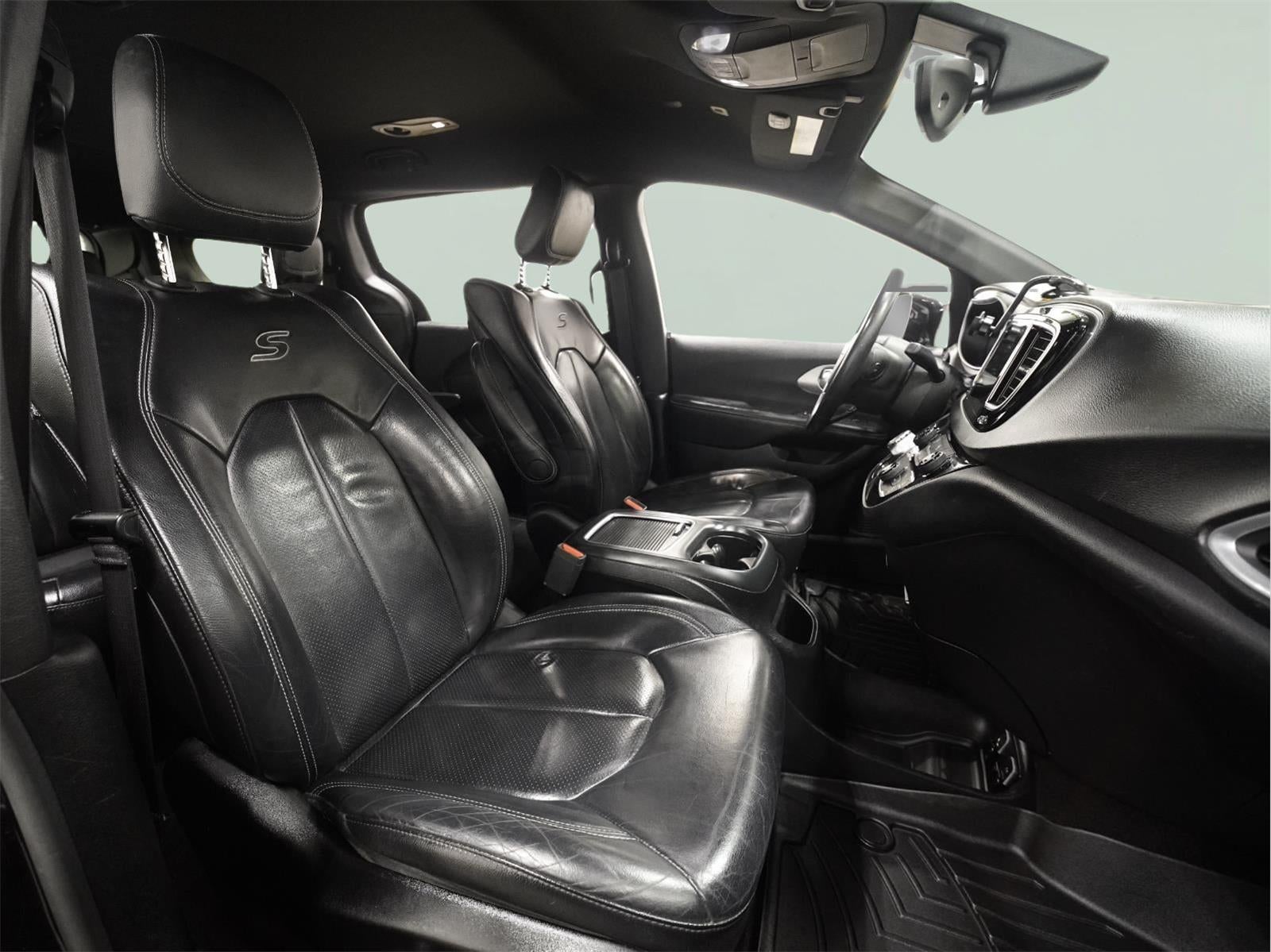 2018 Chrysler Pacifica Touring L Plus