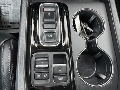 2023 Honda Pilot EX-L w/Rear Captain's Chairs