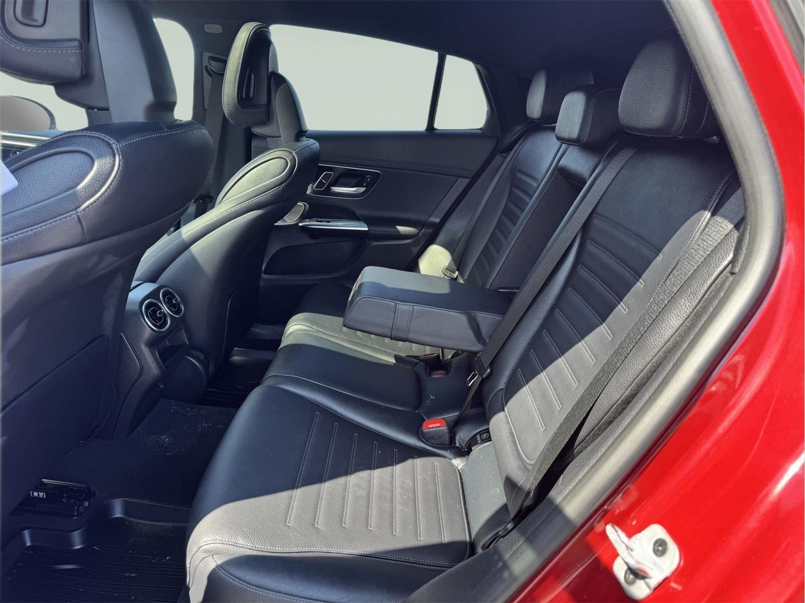 2024 Mercedes-Benz GLC GLC 300