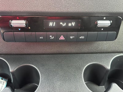 2022 Mercedes-Benz Sprinter Cargo Van 2500 Standard Roof V6 144 RWD
