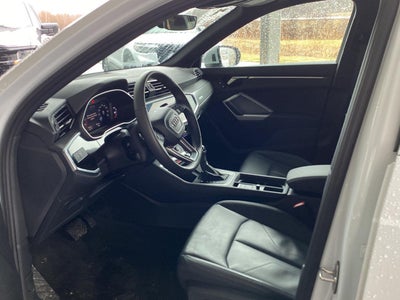 2025 Audi Q3 S line Premium