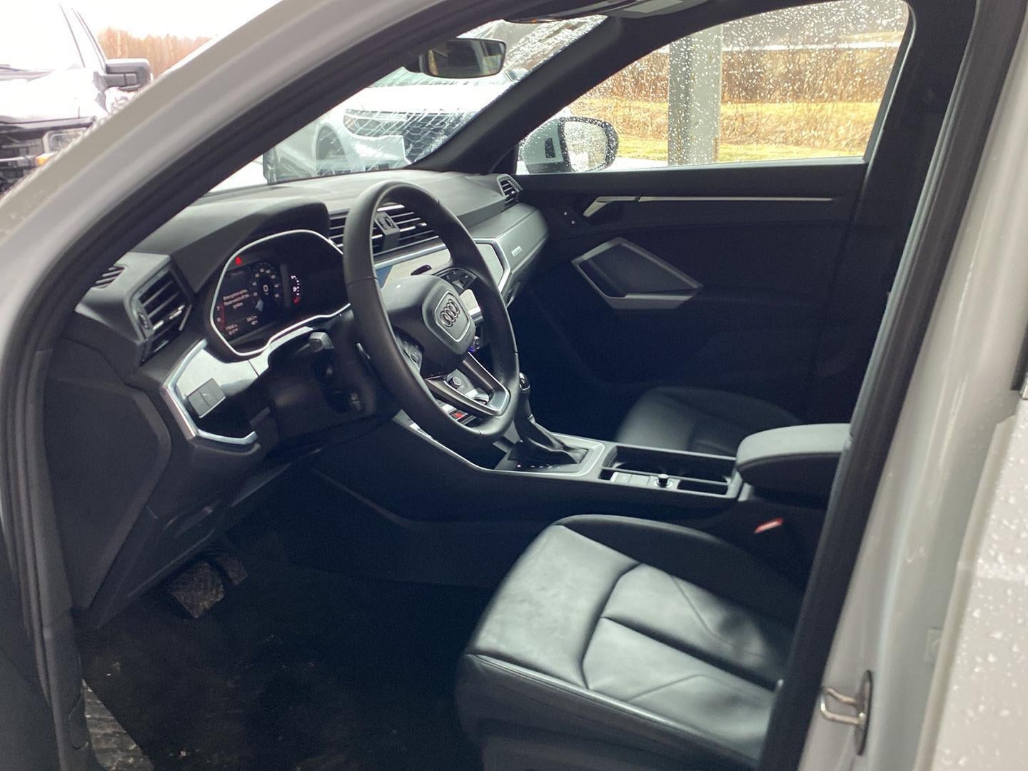 2025 Audi Q3 S line Premium