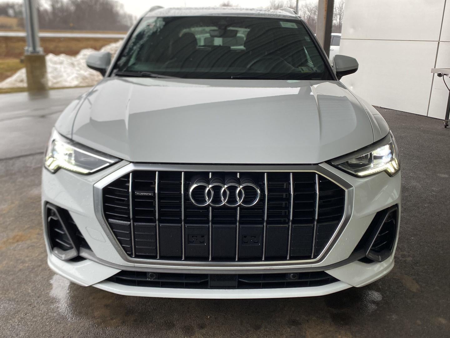 2025 Audi Q3 S line Premium