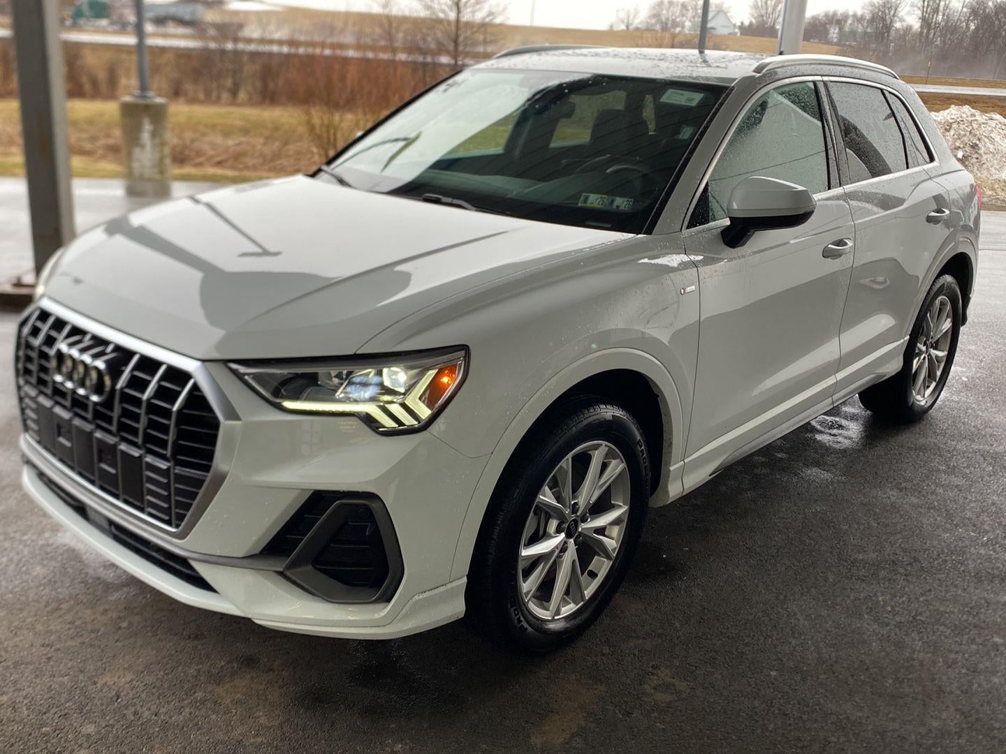 2025 Audi Q3 S line Premium