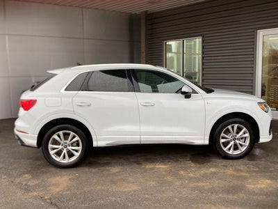 2025 Audi Q3 S line Premium