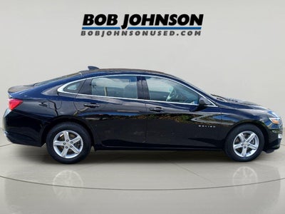 2022 Chevrolet Malibu LS