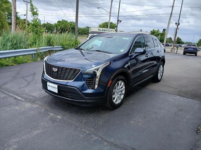 2022 Cadillac XT4 AWD Luxury