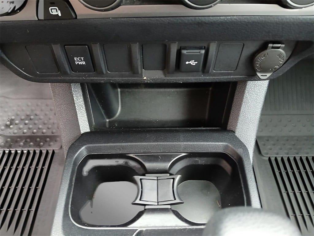 2023 Toyota TACOMA SR SR V6