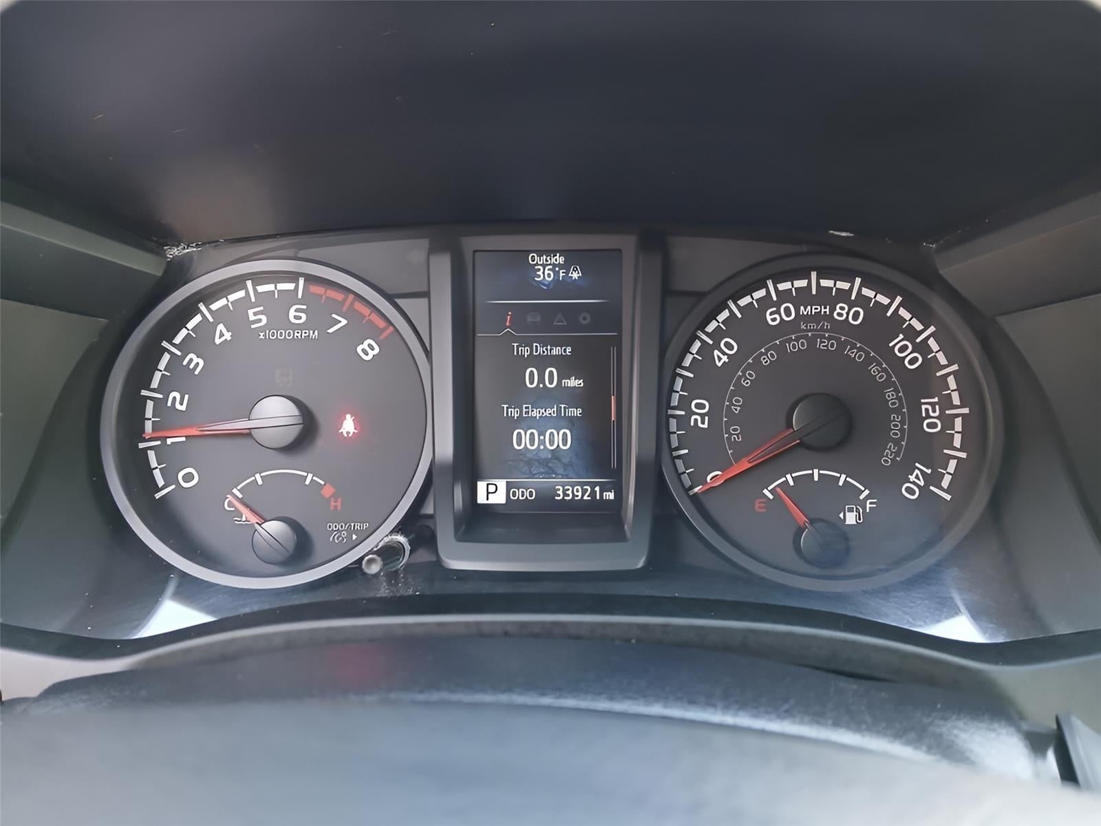 2023 Toyota TACOMA SR SR5