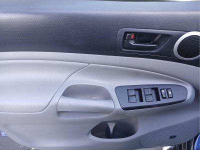 2015 Toyota Tacoma TRUCK
