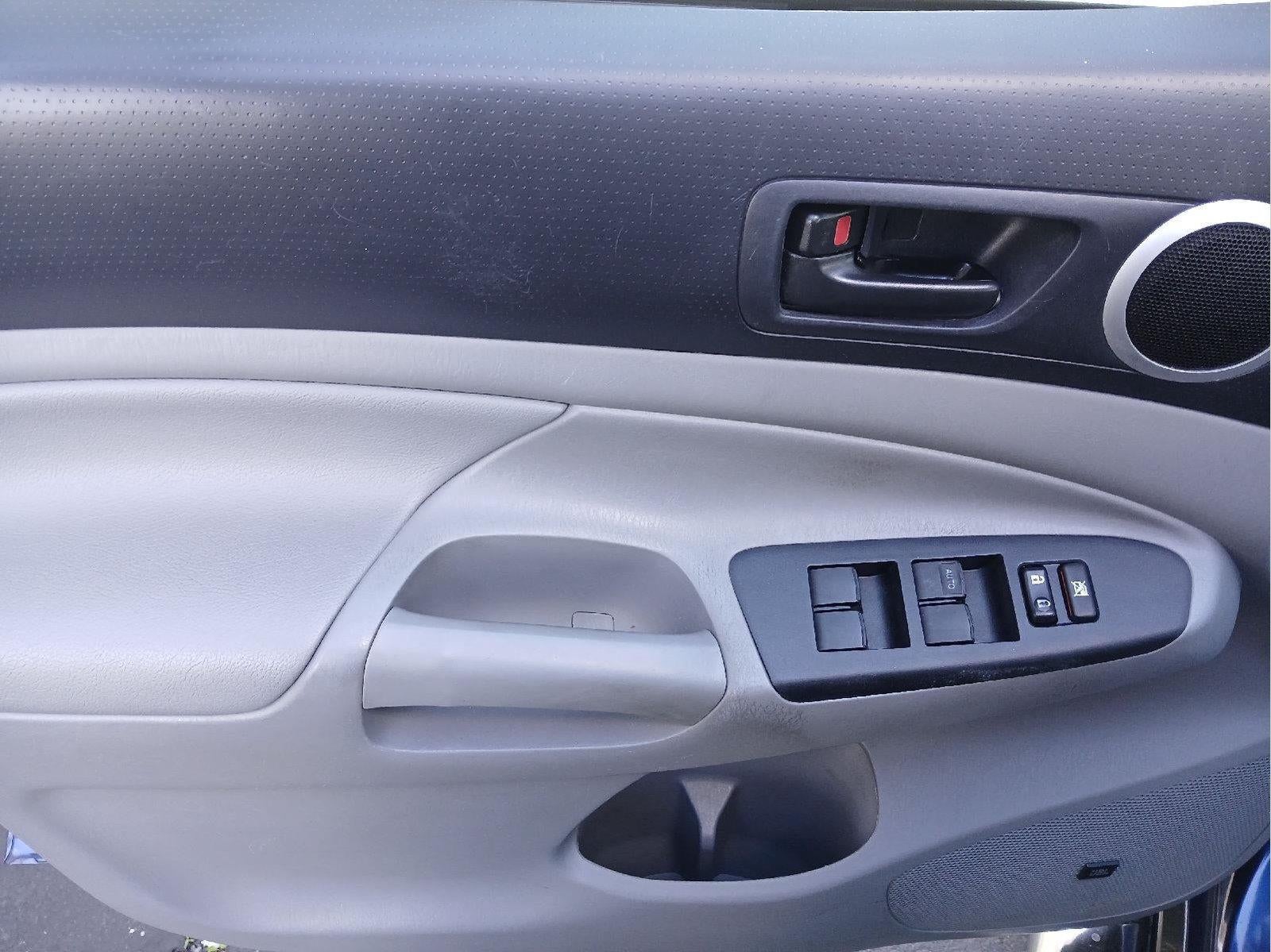 2015 Toyota Tacoma TRUCK