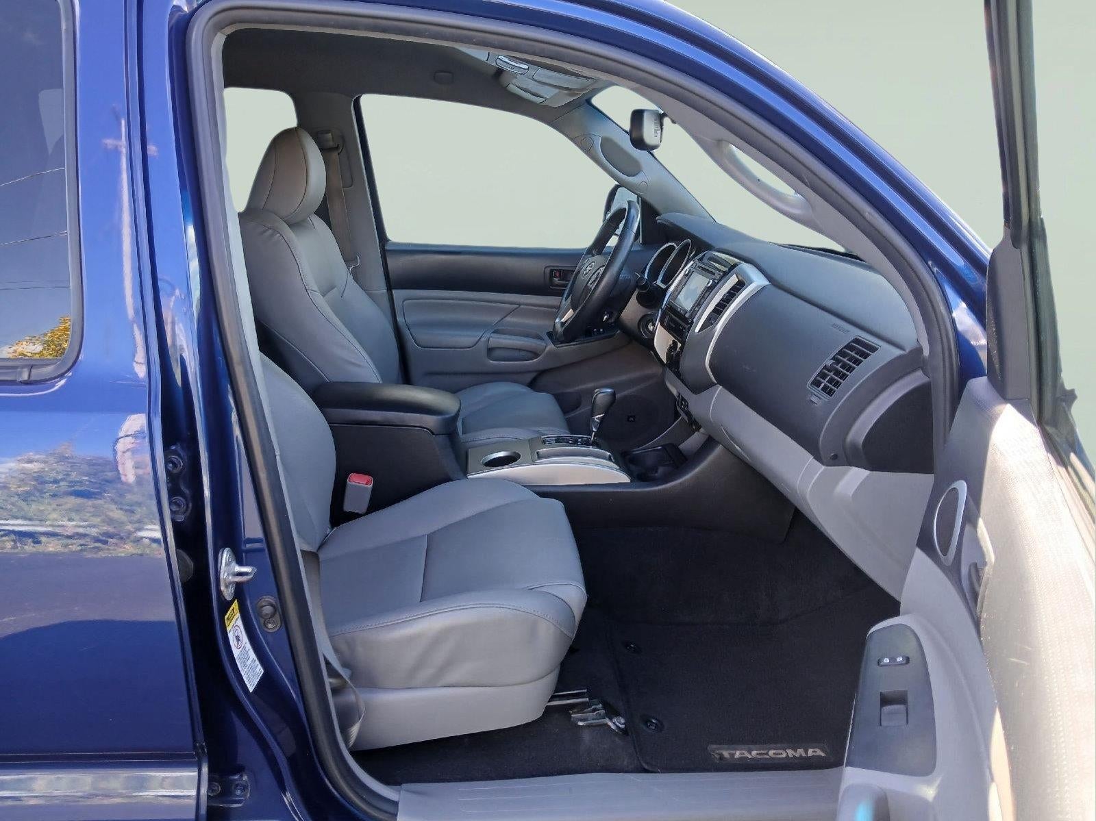 2015 Toyota Tacoma TRUCK