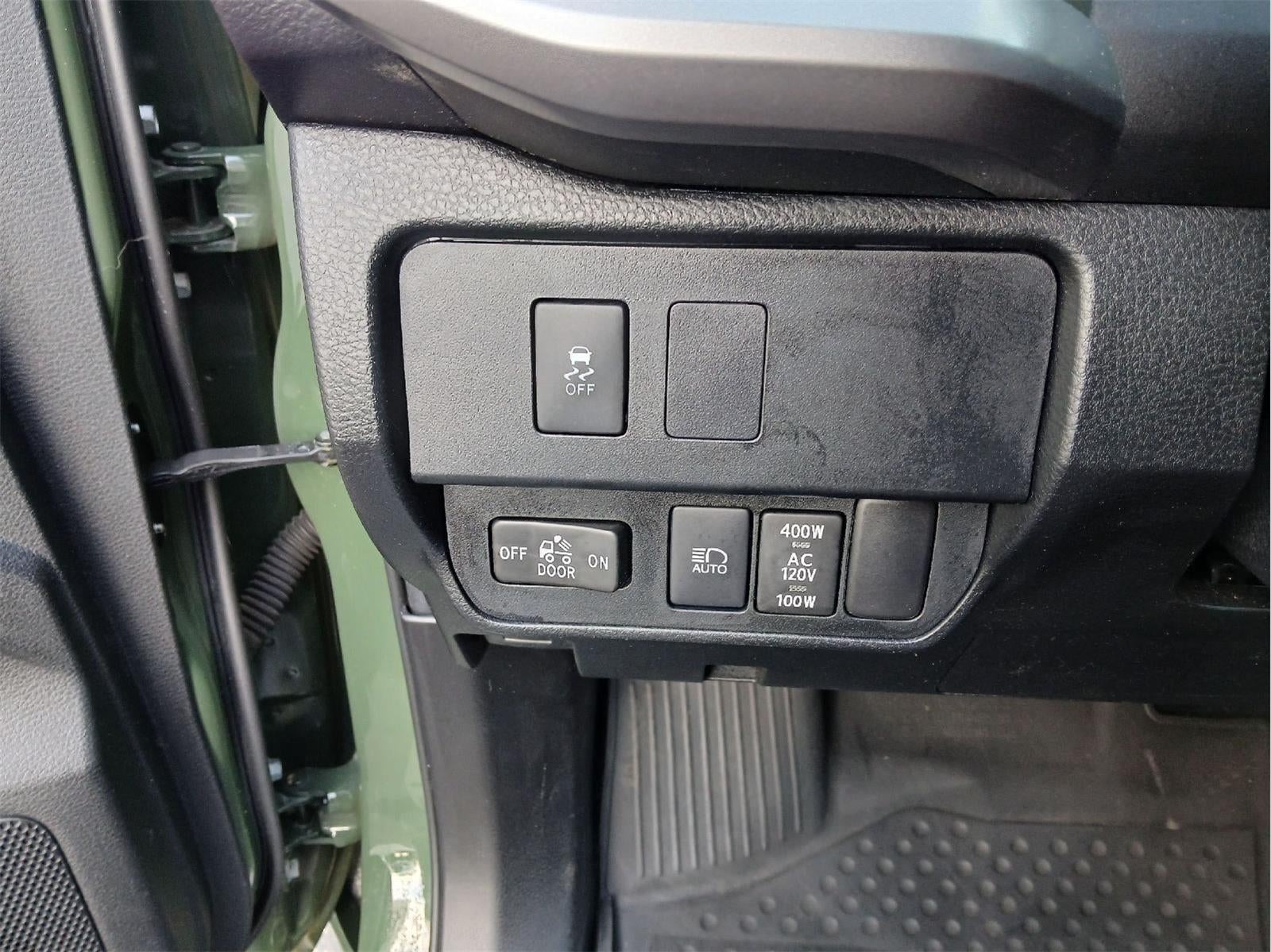 2021 Toyota TACOMA SR5 SR5 V6