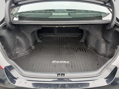 2017 Toyota CAMRY SE SEDAN