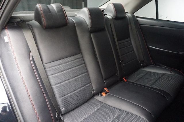 2015 Toyota CAMRY SEDAN