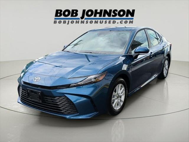 2026 Toyota Camry SEDAN