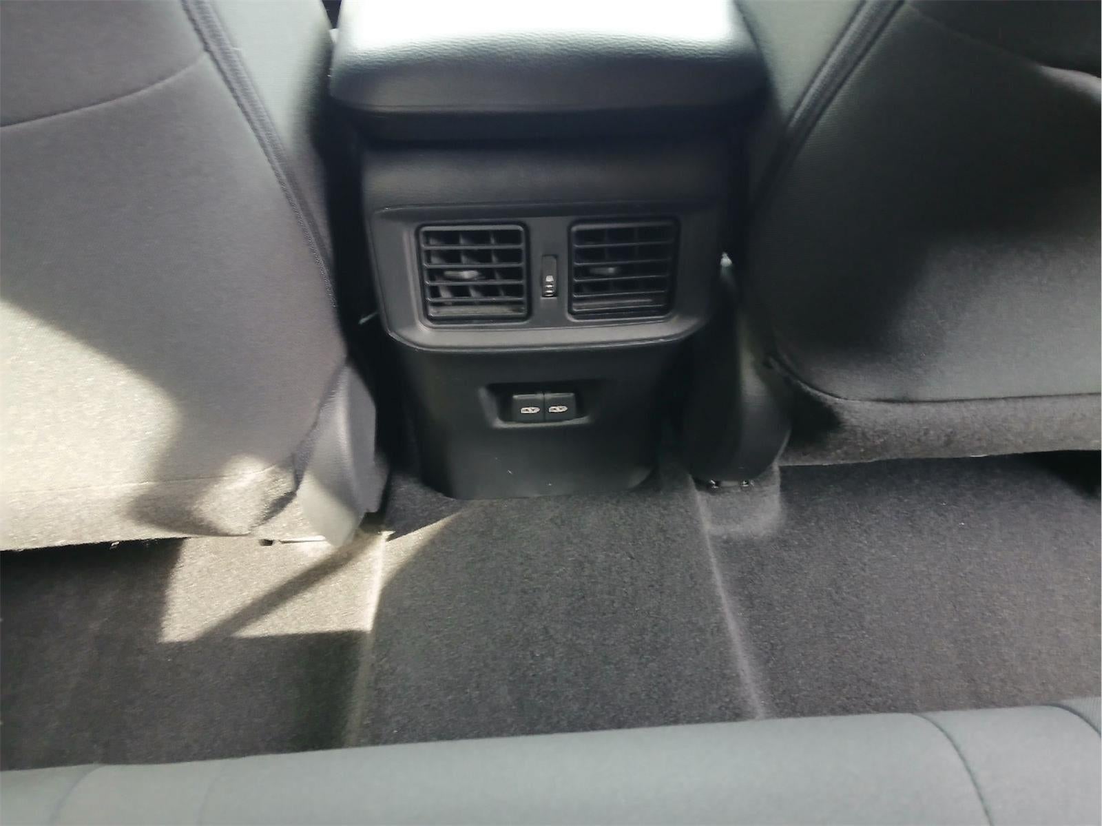 2022 Toyota RAV4 HYBRID Hybrid SE