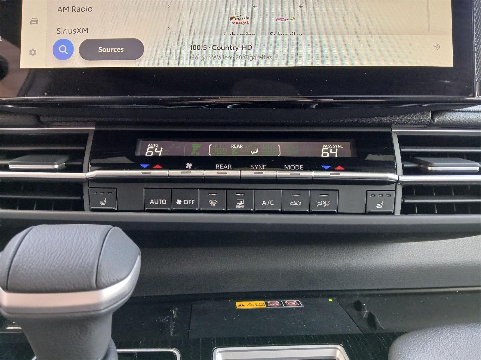 2025 Toyota SIENNA XLE AWD Woodland Edition