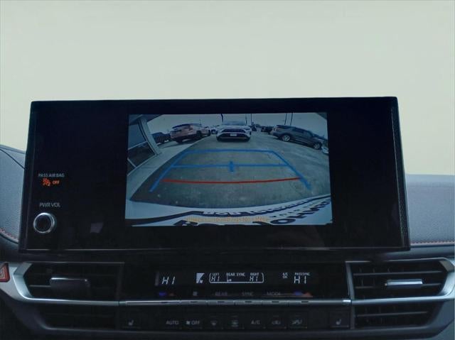 2025 Toyota SIENNA XSE AWD XSE