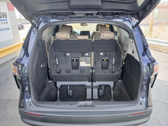 2023 Toyota SIENNA XLE AWD XLE 7-Passenger