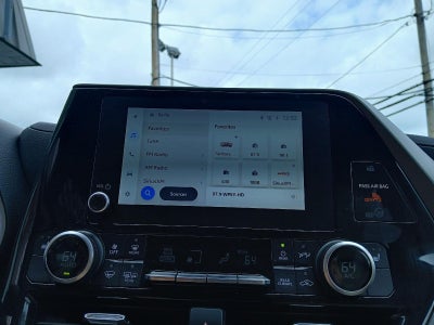 2023 Toyota Highlander Hybrid XLE