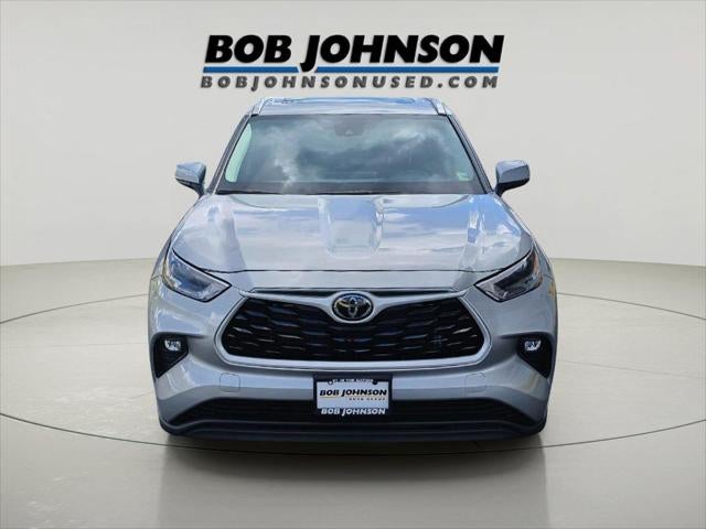 2025 Toyota Highlander XLE