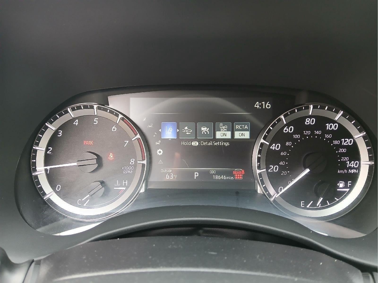 2025 Toyota Highlander XLE