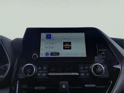 2025 Toyota Highlander XLE
