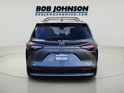 2024 Toyota Sienna Limited 7-Passenger