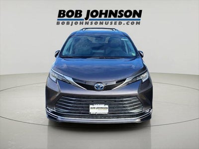 2024 Toyota Sienna Limited 7-Passenger