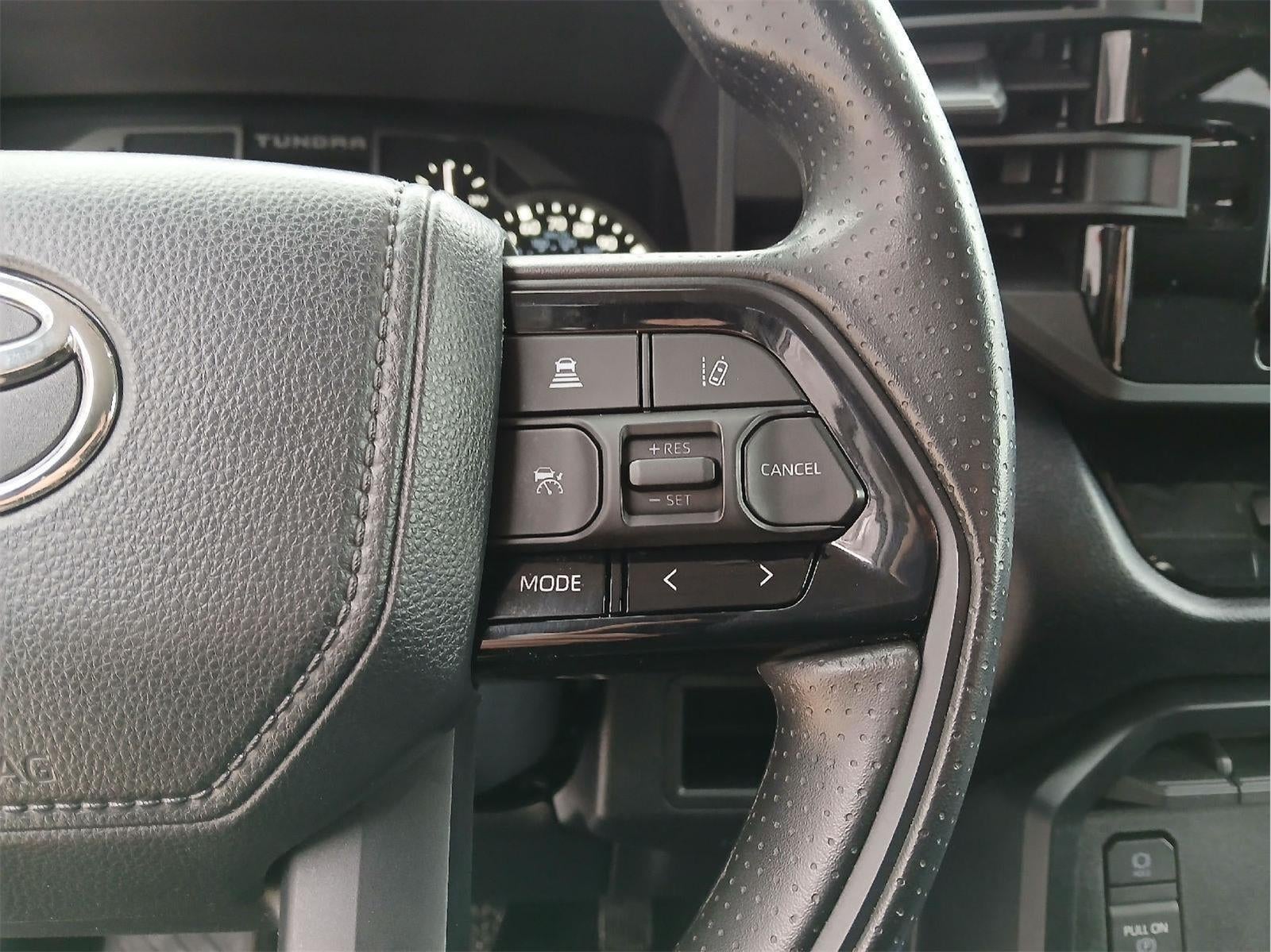 2024 Toyota TUNDRA 4X4 SR