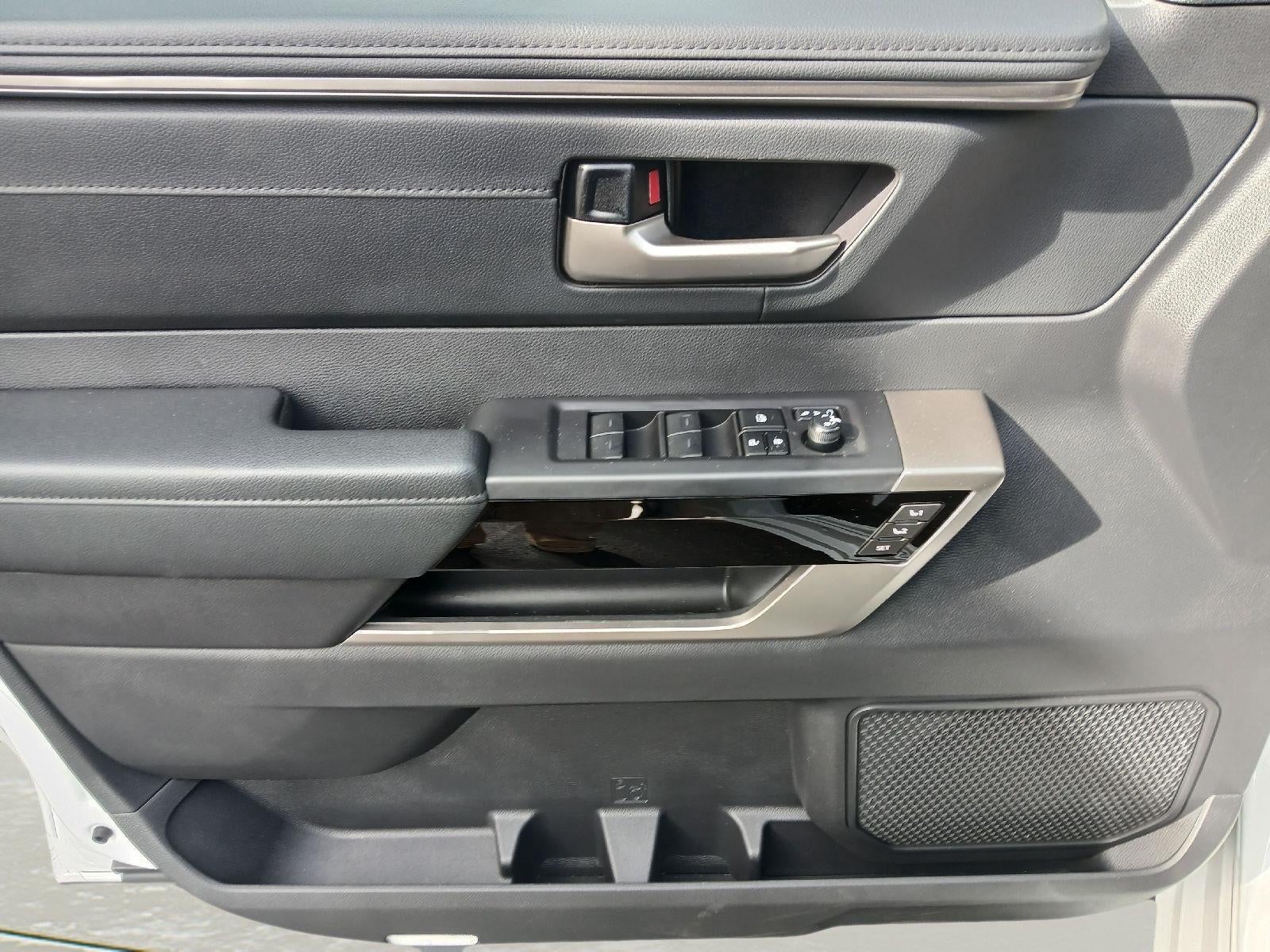 2024 Toyota Tundra i-FORCE MAX Limited HV