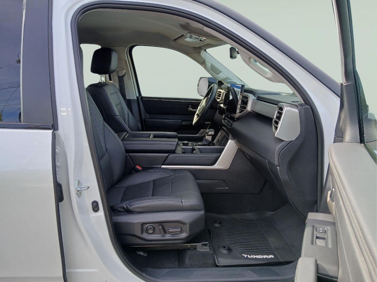 2024 Toyota Tundra i-FORCE MAX Limited HV
