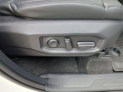 2024 Toyota Tundra i-FORCE MAX Limited HV