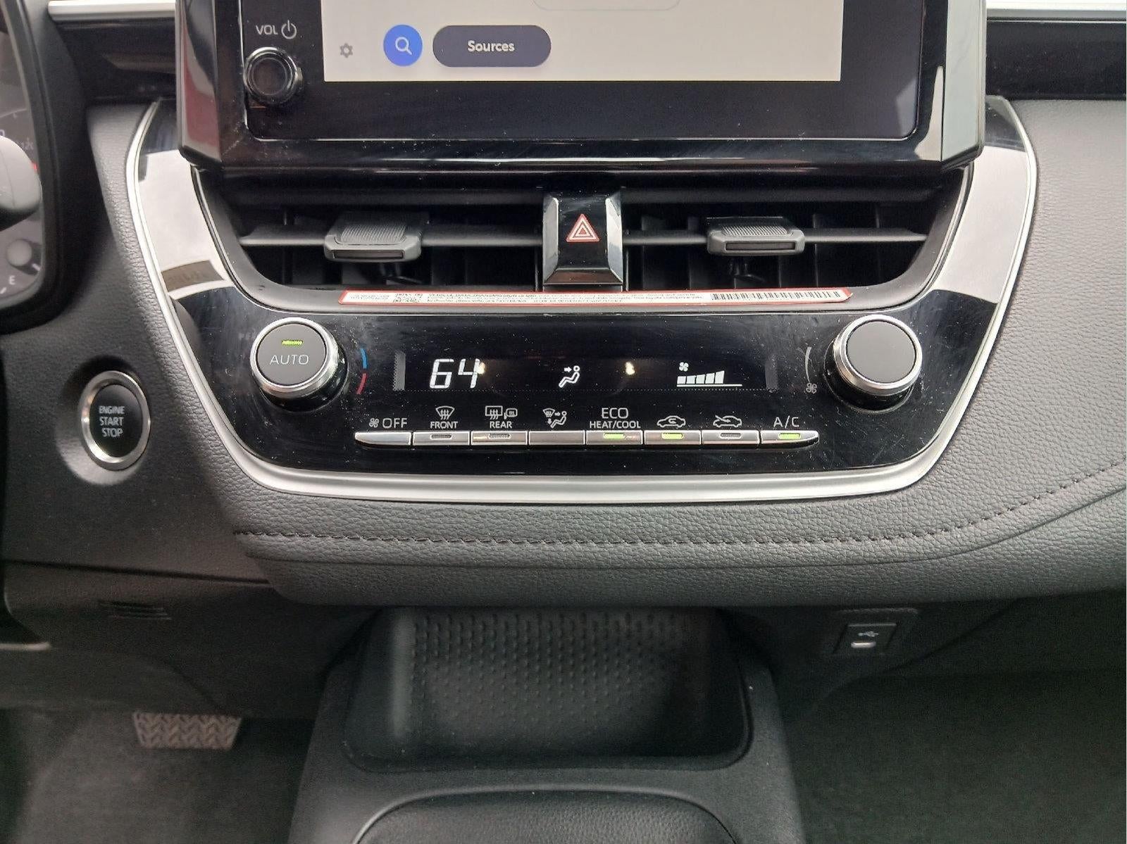 2025 Toyota Corolla SE