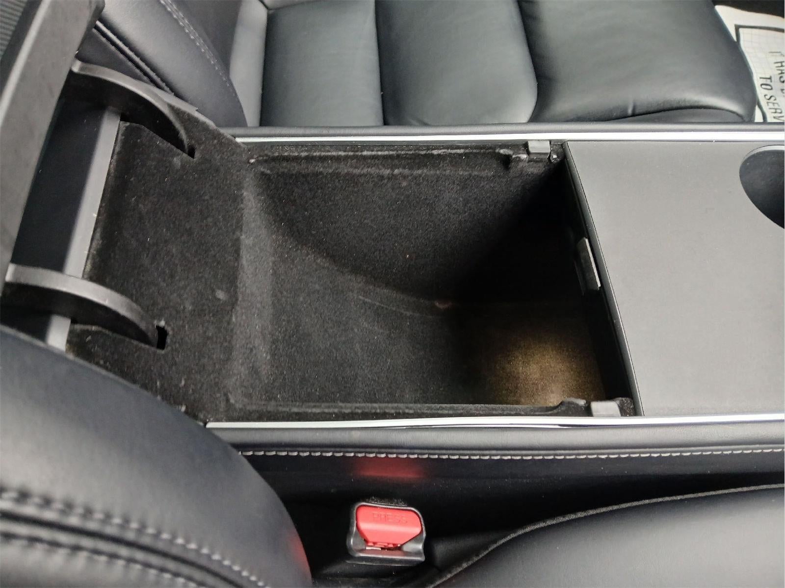 2022 Tesla Model 3 SEDAN