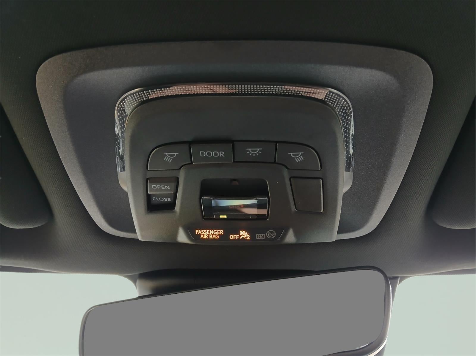 2025 Toyota CROWN PLATINUM AWD