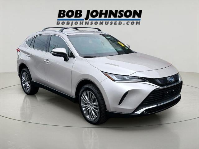 2023 Toyota Venza XLE