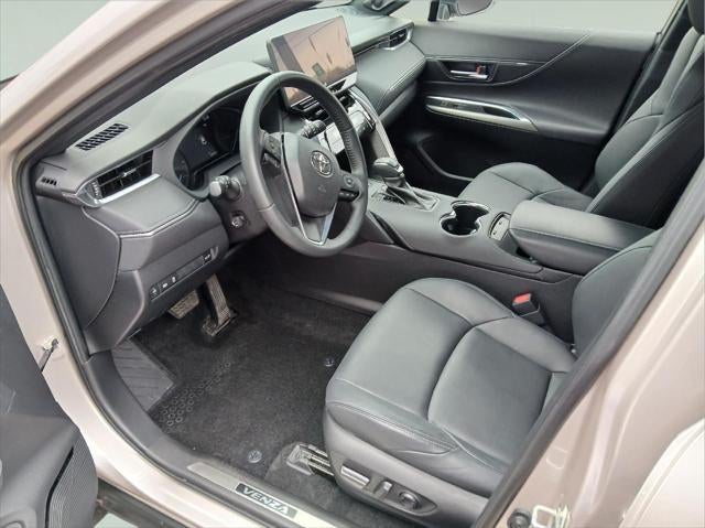 2023 Toyota Venza XLE