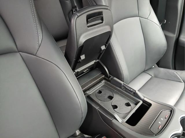 2023 Toyota Venza XLE