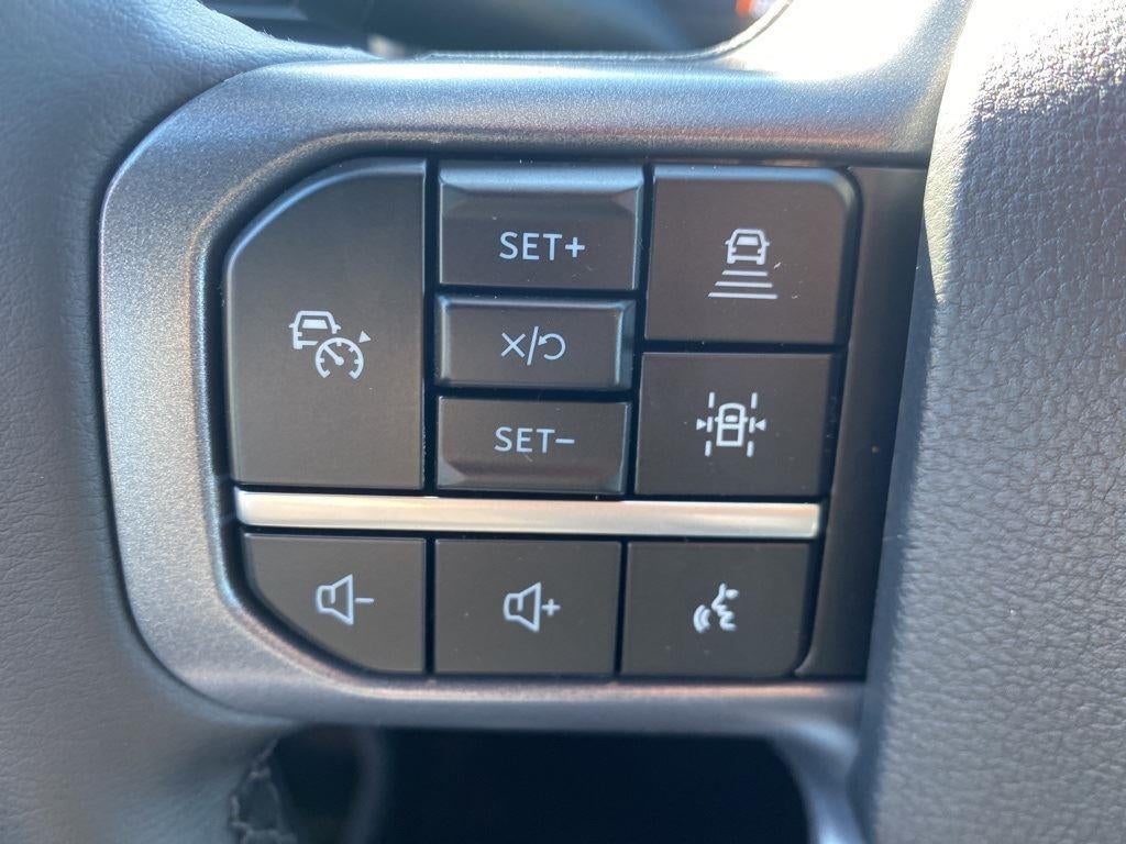 2025 Ford F-150 Lightning Flash™