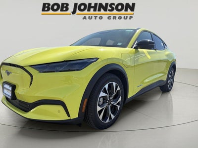 2025 Ford Mustang Mach-E Select