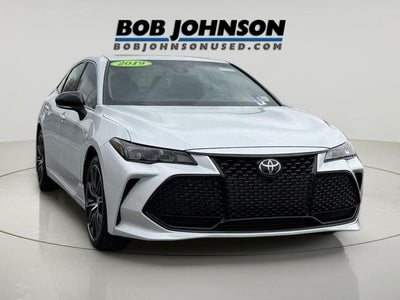 2019 Toyota Avalon SEDAN