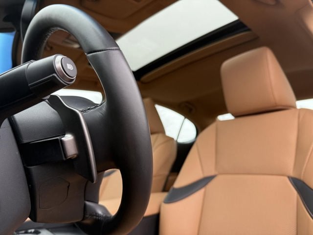 2023 Lexus ES 250 AWD 