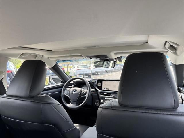 2024 Lexus ES 300h 